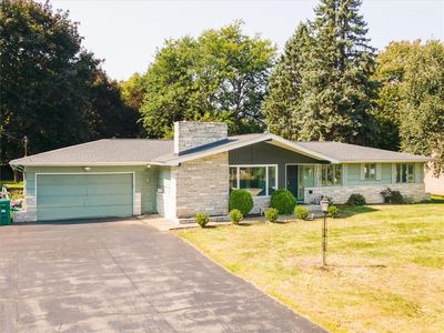641 Thomas Ave, Rochester, NY, 14617