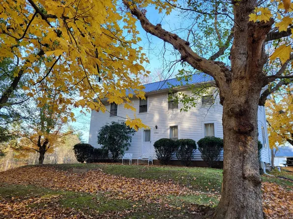 5985 Fisher Rd, Athens, OH 45701