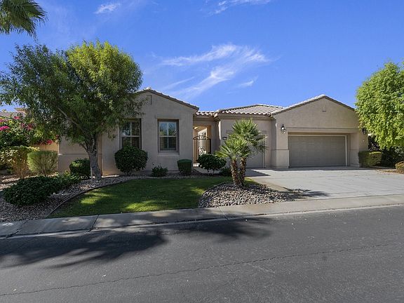 4th image of 81259 Avenida Tres Lagunas