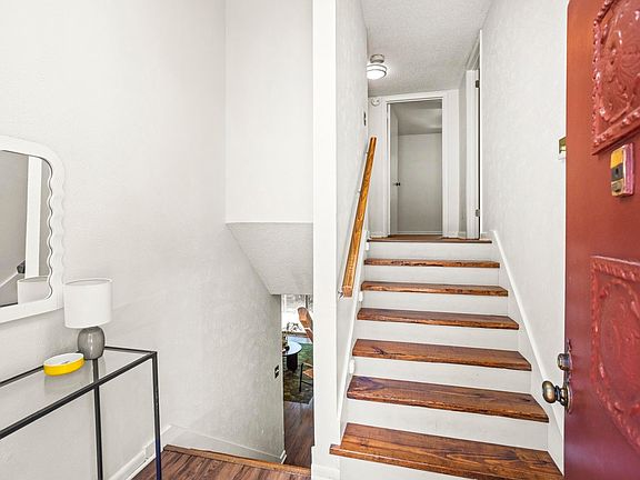 4th image of 21 Vaughns Gap Rd APT 16