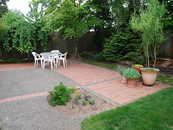 4th image of 10214 102nd Avenue Ct SW
