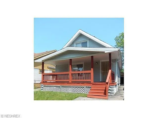 12017 Lenacrave Ave photo 1