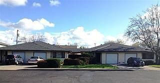 2nd image of 2131 Oakmont Way