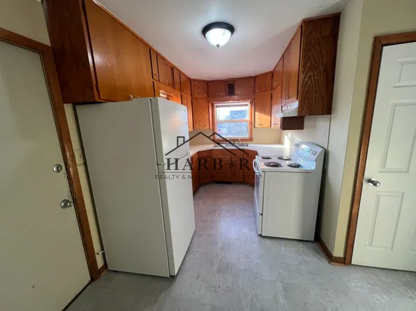 804 12th Ave SW, Austin, MN 55912