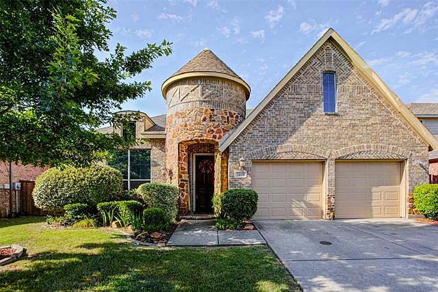 1st image of 2608 Independence Dr
