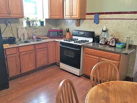 5th image of 2053 N Latrobe Ave