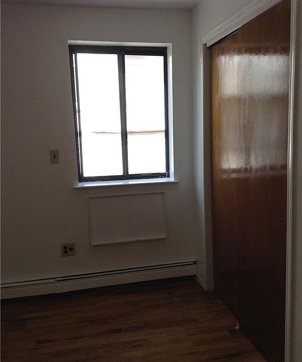 1st image of 72 Bay 26th St #2