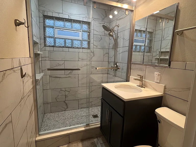 5348 N Lydell Ave — Photo 19