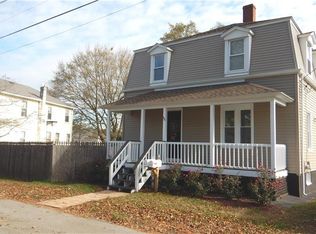 86 Lyman Ave, Warwick, RI 02888