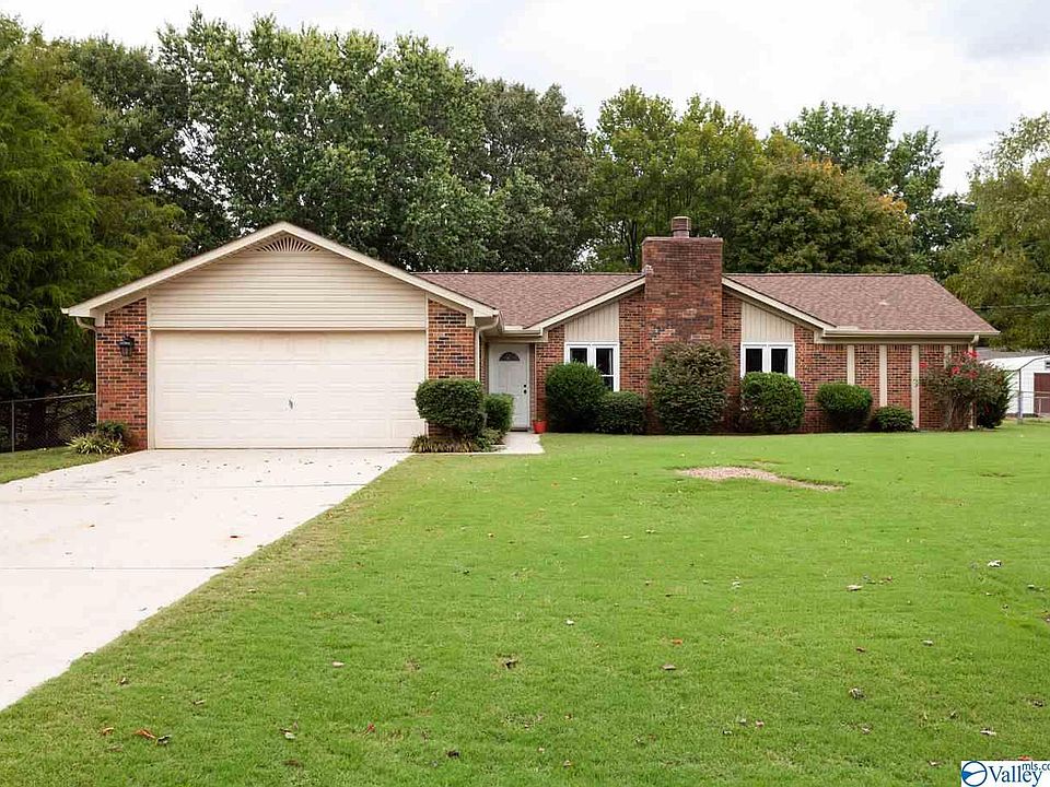 1st image of 217 Collins Ln
