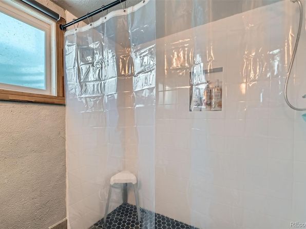 aurora-colorado-13033970 picture