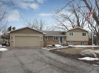 2144 Nancy Cir, Eagan, MN 55122