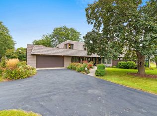 719 Bordeaux Rue, Green Bay, WI 54301