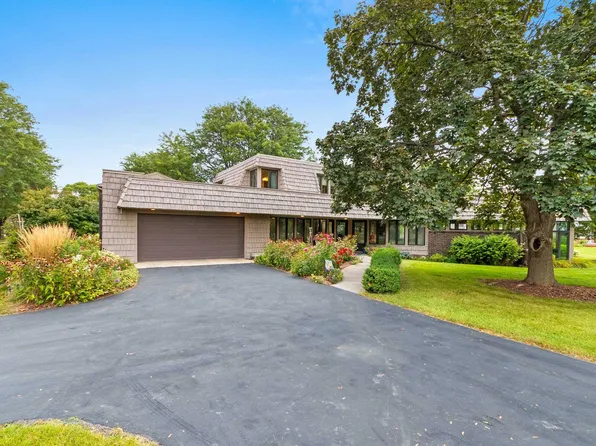 719 Bordeaux Rue, Green Bay, WI 54301