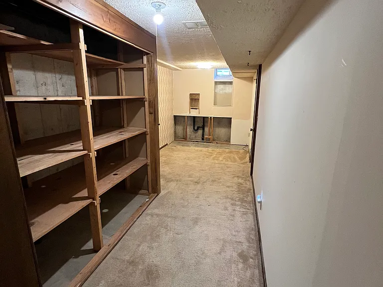 1742 N Callahan St — Photo 25