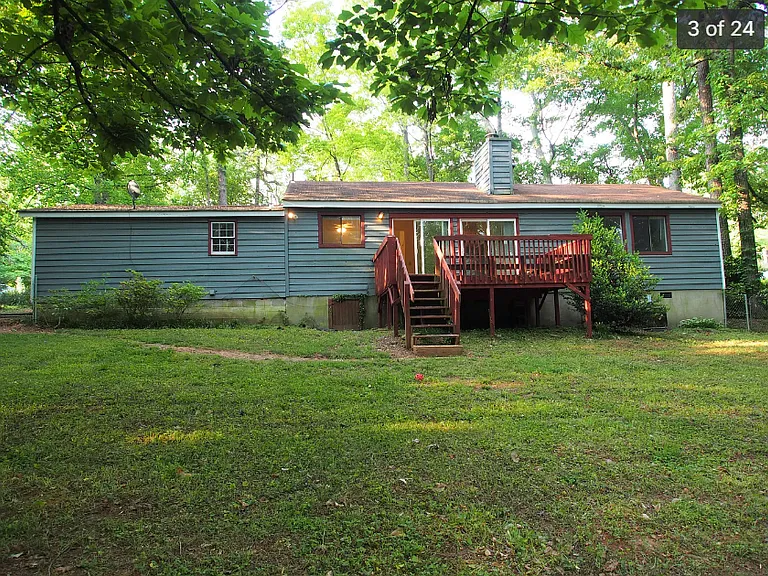 4396 Janice Dr — Photo 2
