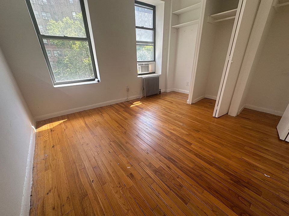 1st image of 31 Oliver St APT 3D