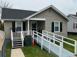 734 Mosby St, Abingdon, VA 24210