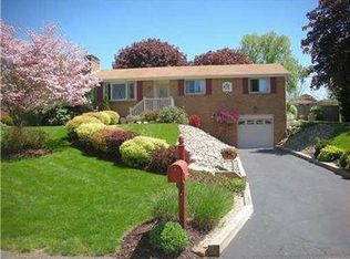 9516 Saratoga Dr, Pittsburgh, PA 15237