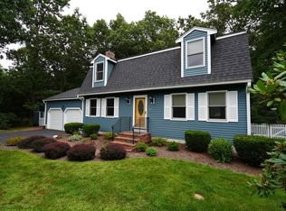 110 Caesar Chelor Dr, Wrentham, MA 02093