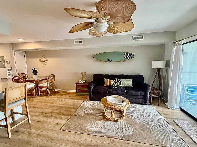1801 Canal Dr #B2 — Photo 2
