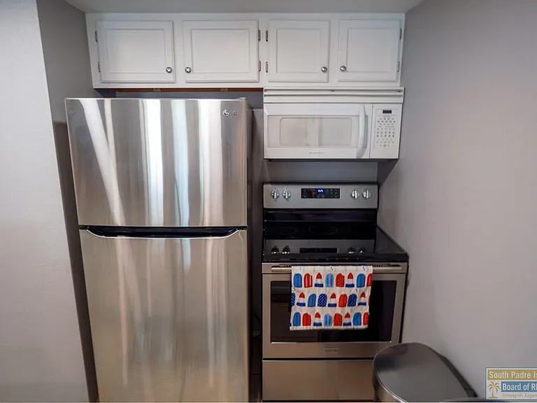 122 E Verna Jean Dr — Photo 9