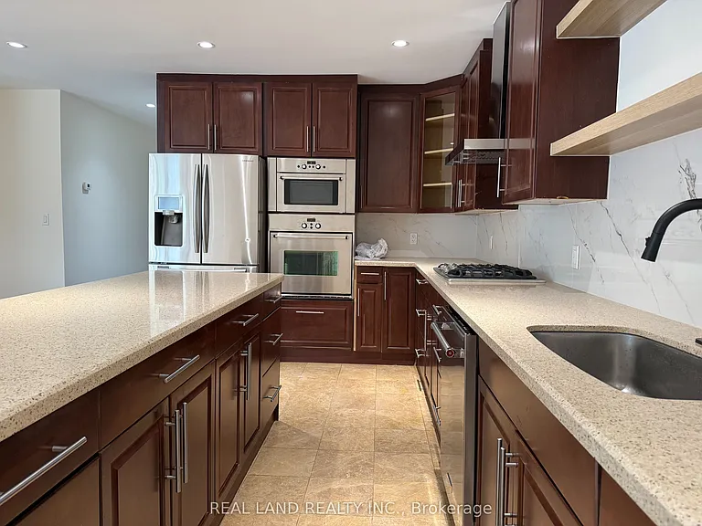 220 Millard Ave #1 — Photo 8