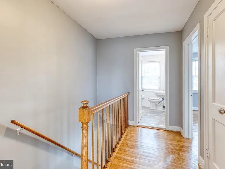 1517 Dellsway Rd — Photo 22