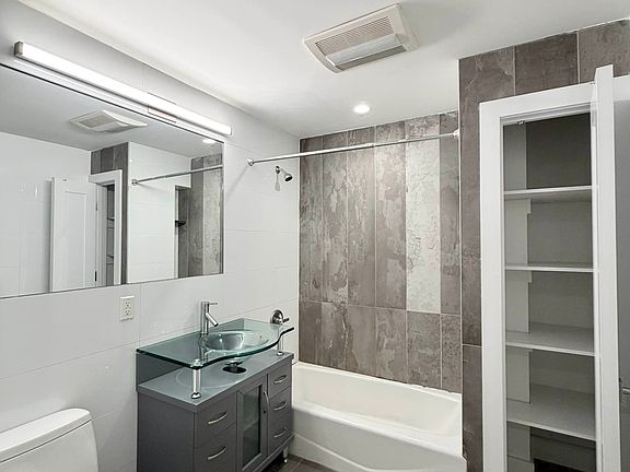 5th image of 1930 Bedford Ave APT 3C