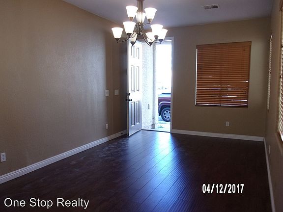 3rd image of 8050 Imperial Treasure St