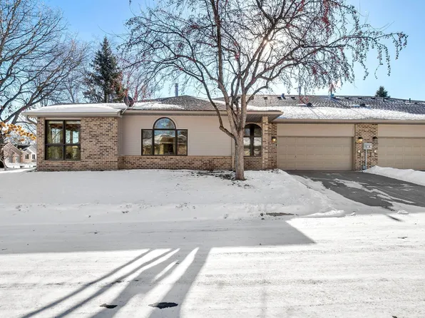 4120 Arbor Ln, Eagan, MN 55122