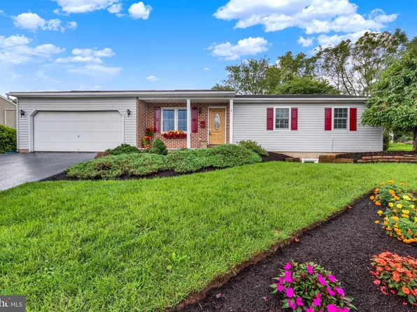 485 Howard Ave, Ephrata, PA 17522