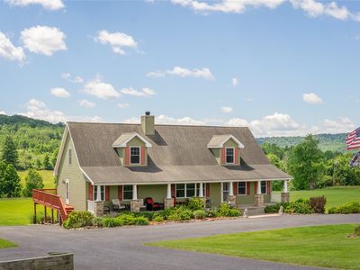 910 Rhodes Rd, Apalachin, NY, 13732