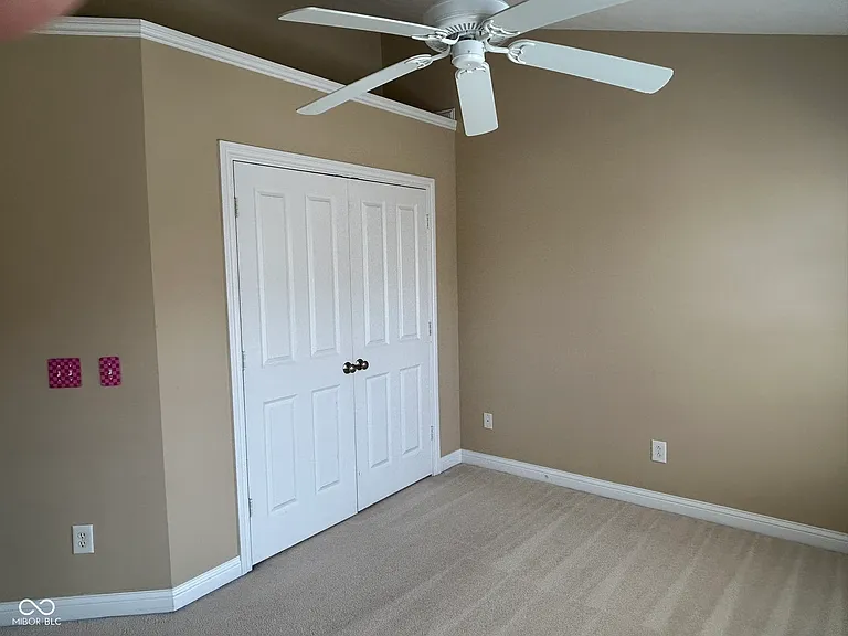 8645 Meridian Square Dr — Photo 21