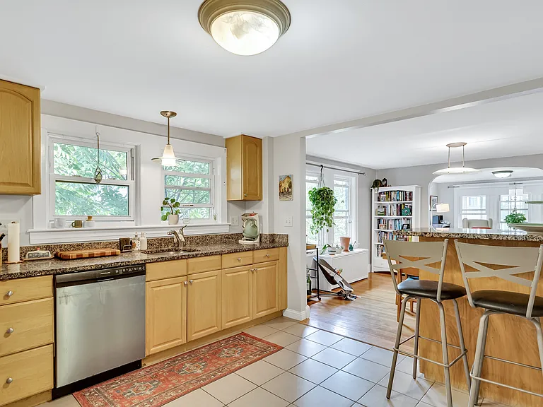 11 Keefe Ave #2 — Photo 1
