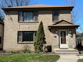 910 N Chicago Ave UNIT 1, Rockford, IL 61107
