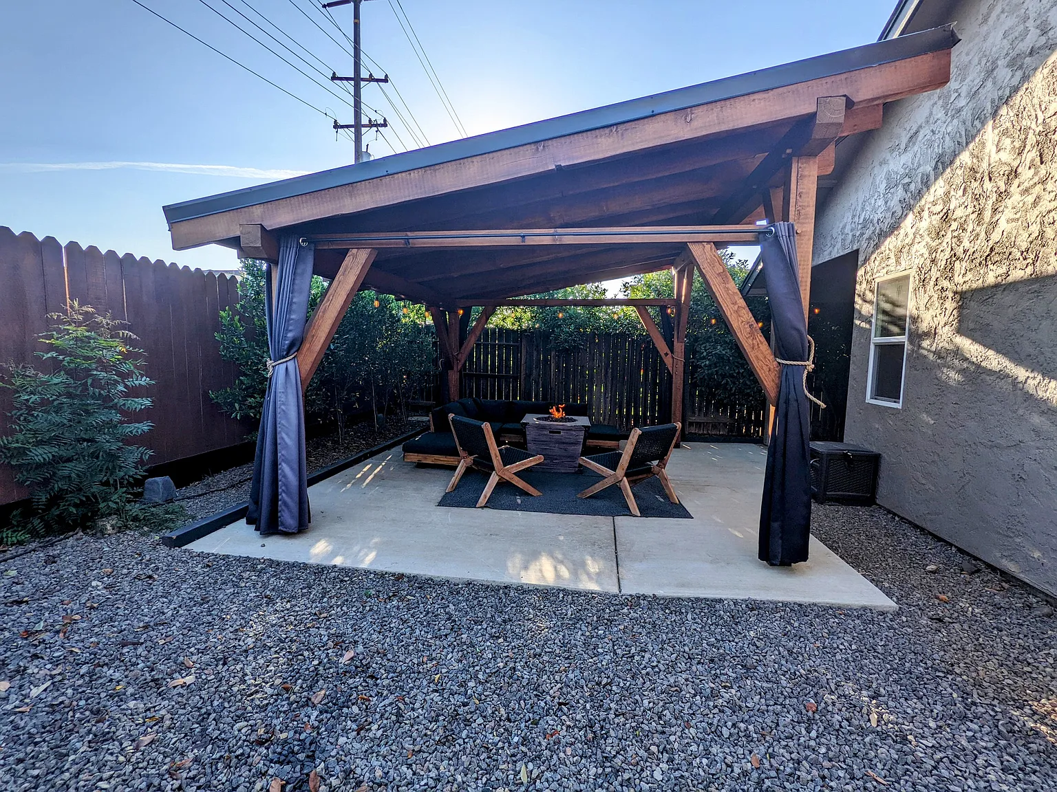 4 bed, 1400 sqft, $2,600 — Photo 3