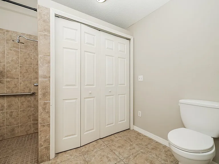 6713 Summer Cove Dr — Photo 11