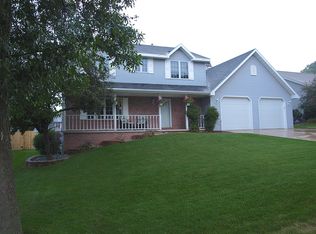 2665 Van Beek Rd, Green Bay, WI 54311