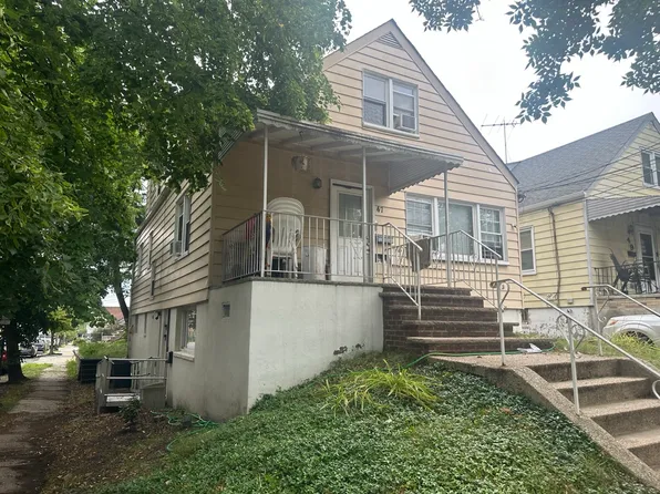 47 Broadway #3, Bayonne, NJ 07002