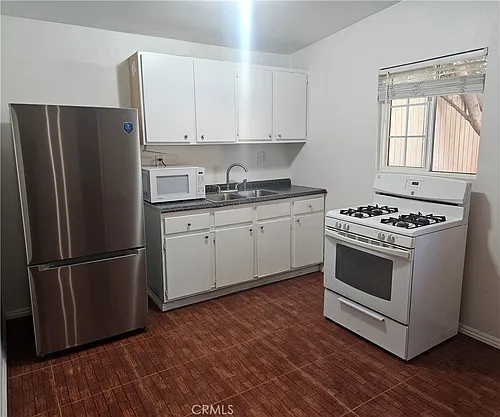 17537 Tuba St Photo 1
