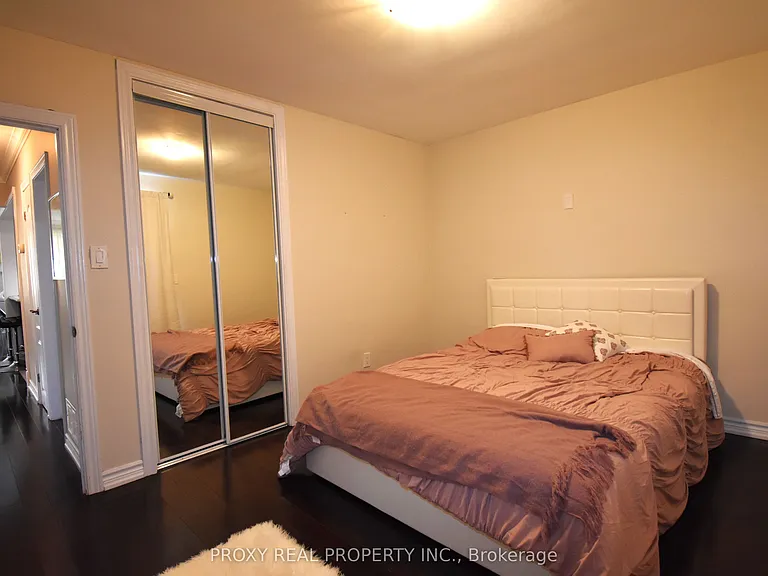 15 Suraty Ave — Photo 7