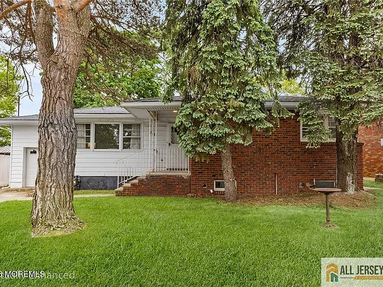 713 Lincoln Dr — Photo 27