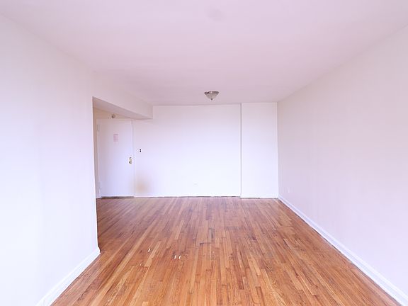 2nd image of 132-25 Maple Ave #607
