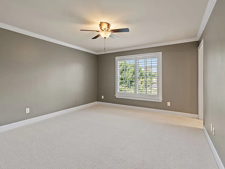 298 Gillette Dr — Photo 55