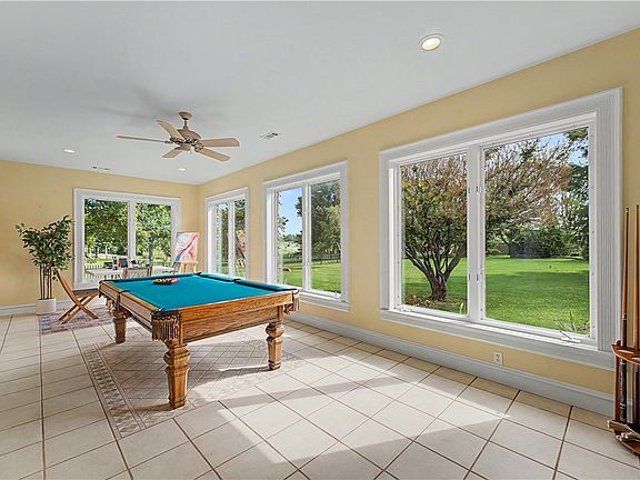 4th image of 6356 Wells Cir