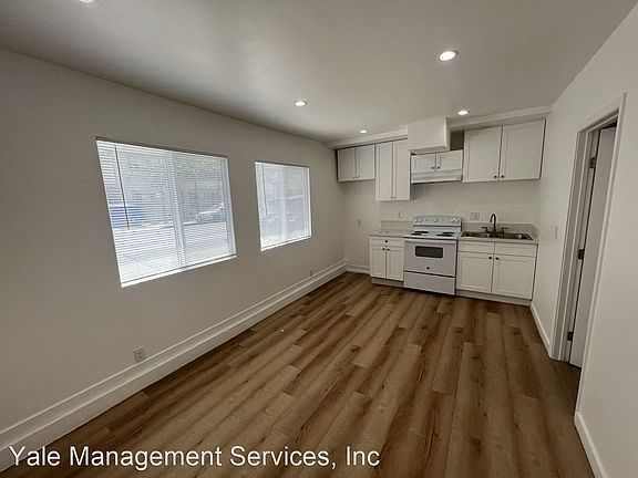 4th image of 6805 Bellaire Ave #11369938