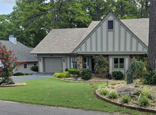 9 Norwood Ln, Bella Vista, AR 72714