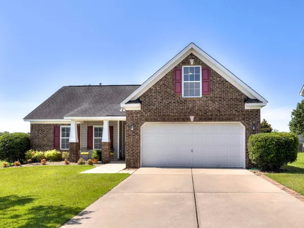 925 Farnsworth Dr, Hopkins, SC 29061