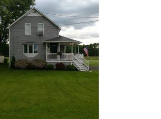 8913 Swamp Rd, Waterville, NY 13480